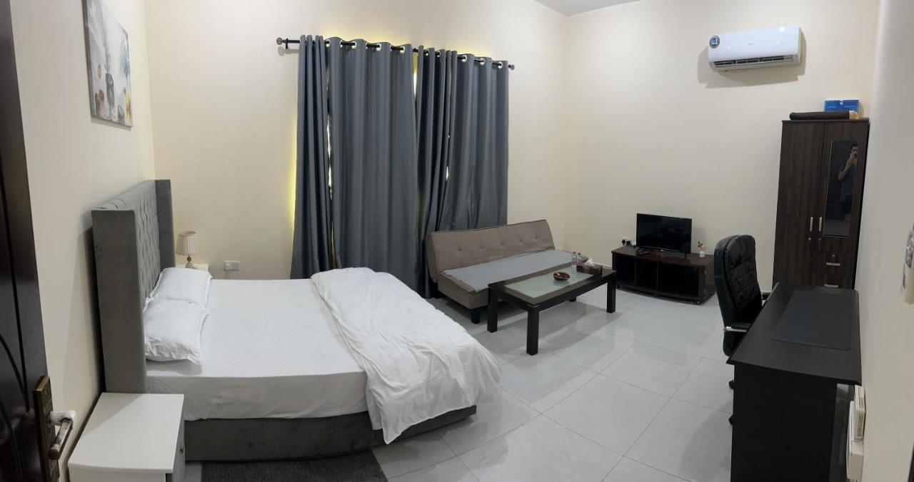 Cozy Private Studio Apartment Near Airport Abu Dhabi Exteriör bild